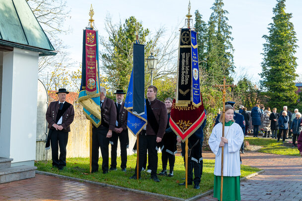 Thumbnail: _JA 24996 16.11.2025 KSV Hohenried, Heldengedenktag, Volkstrauertag.jpg